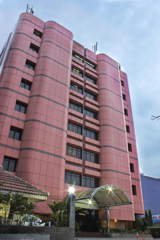 Sanno Hotel Джакарта Экстерьер фото